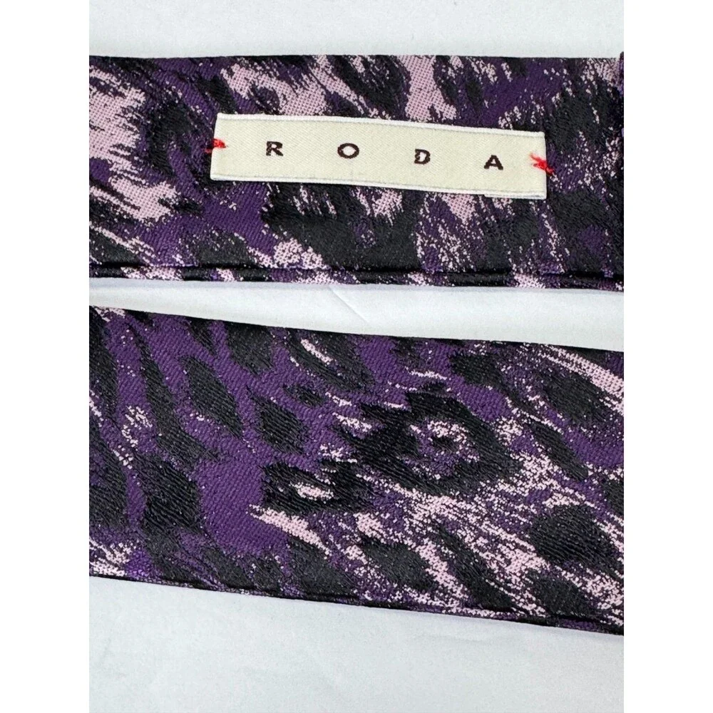 RODA‎ Ribbon Belt Mens Unisex Medium Purple Black Abstract Animal Print D Ring